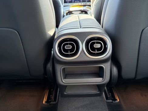 New 2026 Mercedes-Benz GLC 300 4MATIC image 20