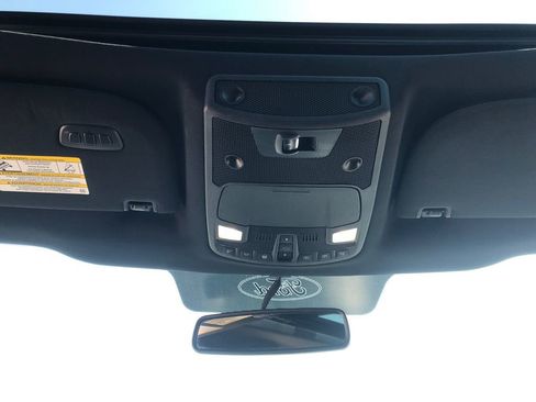 Used 2015 Ford F150 Lariat AWD/4WD image 29