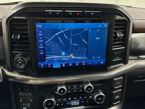 Used 2023 Ford F150 Lariat w/ Equipment Group 502A High AWD/4WD image 23