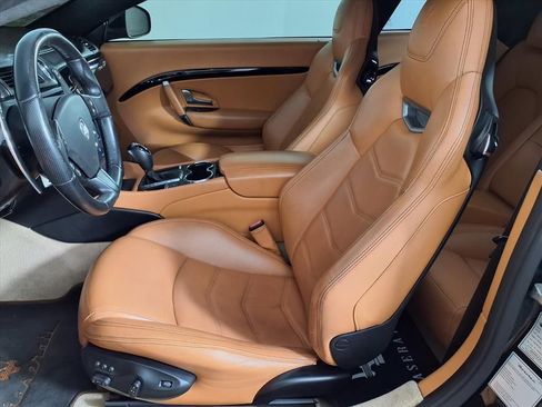 Used 2017 Maserati GranTurismo Sport image 18