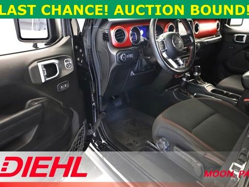Used 2022 Jeep Wrangler Unlimited Rubicon w/ LED Lighting Group image 9
