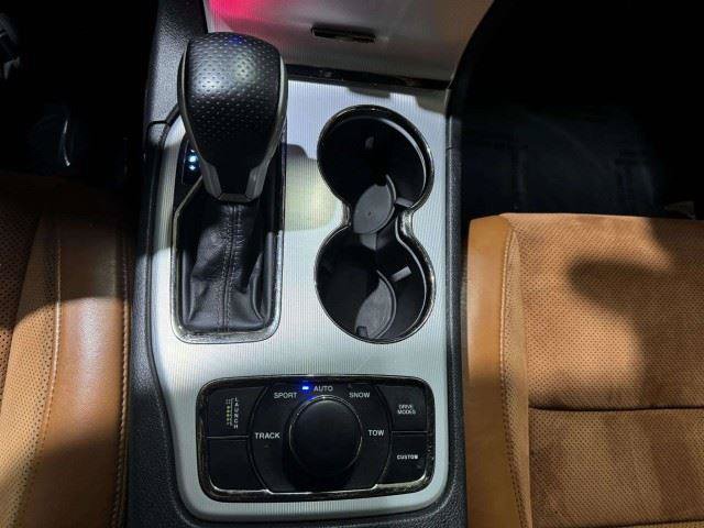 Used 2018 Jeep Grand Cherokee Trackhawk AWD/4WD image 23