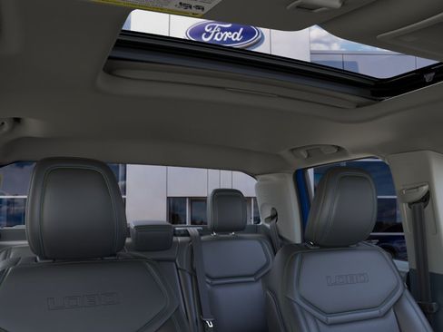 New 2026 Ford Maverick Lobo AWD/4WD image 12