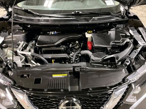 Used 2022 Nissan Rogue Sport SL AWD/4WD image 31