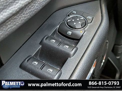 Used 2018 Ford Expedition Max XLT AWD/4WD image 22