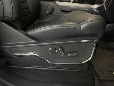 Used 2025 Ford F150 Platinum w/ Equipment Group 702A High image 61