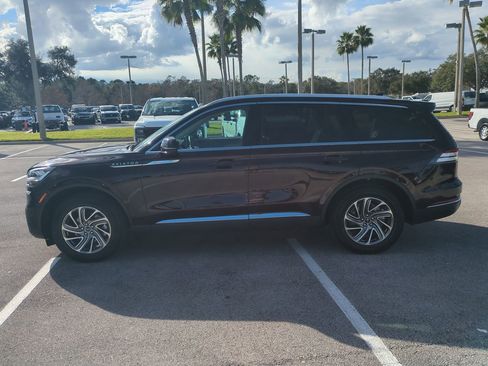 Certified 2023 Lincoln Aviator AWD w/ Class IV Trailer Tow Package image 7