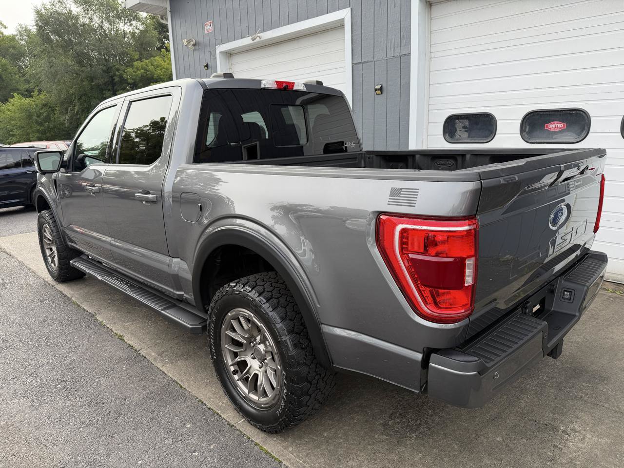 Used 2021 Ford F150 XLT w/ Equipment Group 302A High AWD/4WD image 6