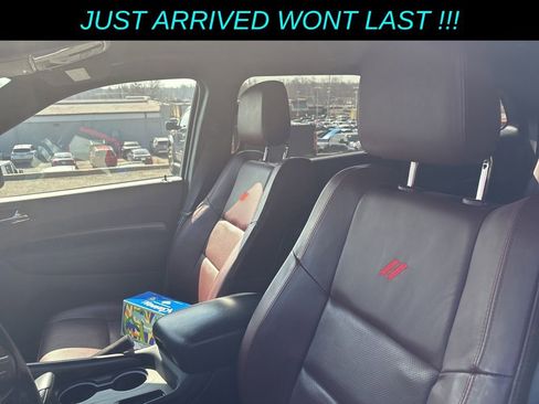 Used 2023 Dodge Durango GT image 9