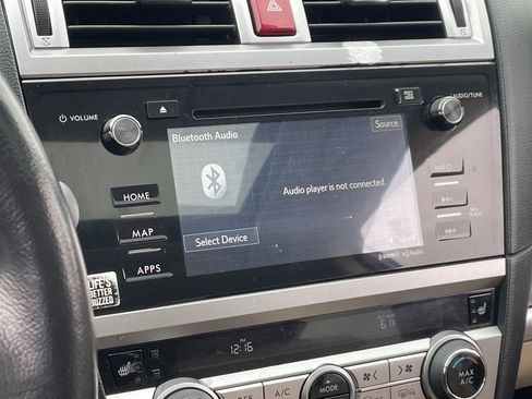 Used 2015 Subaru Outback 2.5i Limited image 6