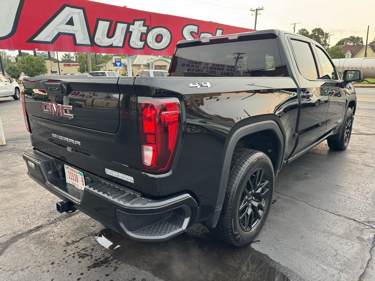 Used 2025 GMC Sierra 1500 Elevation AWD/4WD image 4