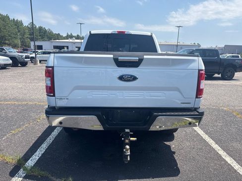 Used 2018 Ford F150 XLT w/ Equipment Group 302A Luxury AWD/4WD image 6