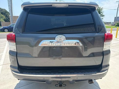 Used 2011 Toyota 4Runner Limited w/ Convenience Pkg AWD/4WD image 15