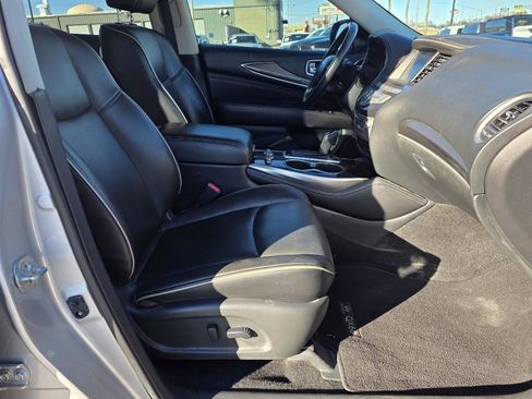 Used 2019 INFINITI QX60 Luxe FWD image 17