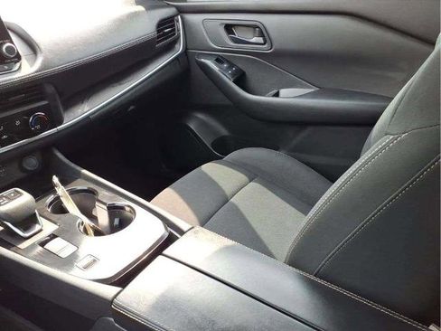 Certified 2025 Nissan Rogue S image 12