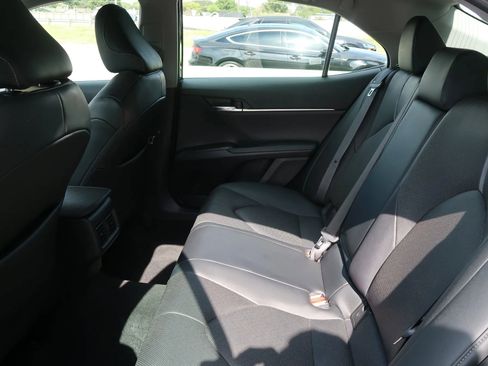 Used 2023 Toyota Camry XLE w/ Navigation Package image 20