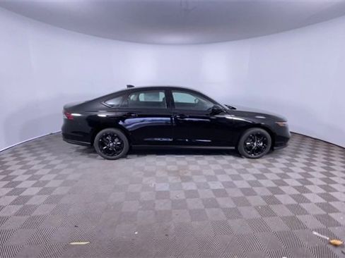 New 2025 Honda Accord SE image 31