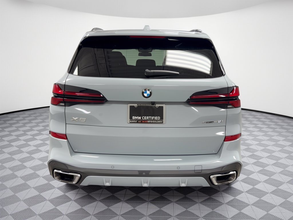 Certified 2026 BMW X5 sDrive40i w/ M Sport Package RWD image 11