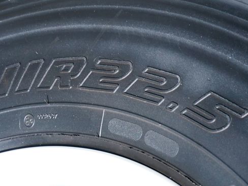 Used 2016 Ford F650 2WD Regular Cab Super Duty image 33