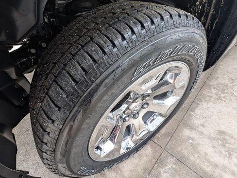 New 2026 RAM 1500 4x4 Crew Cab image 42