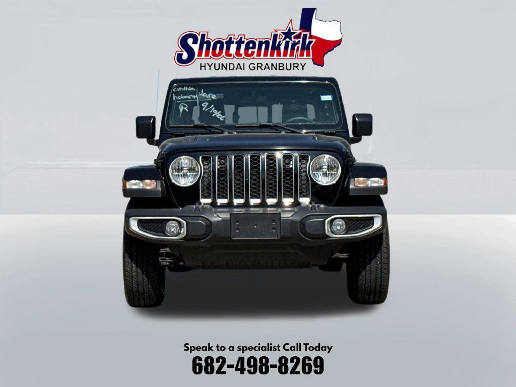 Used 2020 Jeep Gladiator Overland w/ Popular Equipment Package AWD/4WD image 2