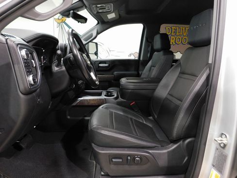 Used 2022 GMC Sierra 3500 Denali w/ Technology Package image 37