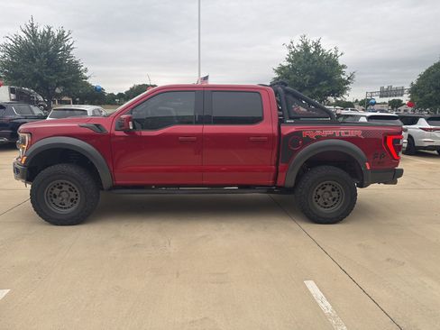 Used 2021 Ford F150 Raptor w/ Equipment Group 801A High AWD/4WD image 3