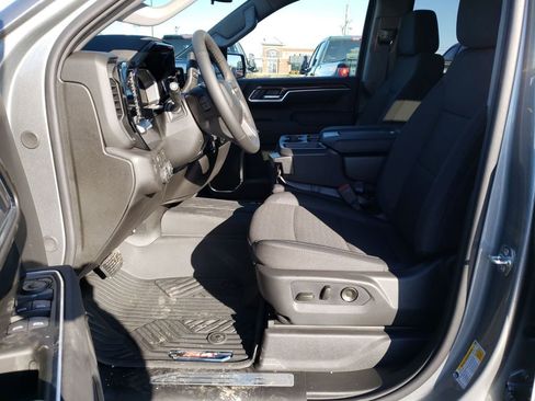 New 2026 Chevrolet Silverado 1500 LT image 9