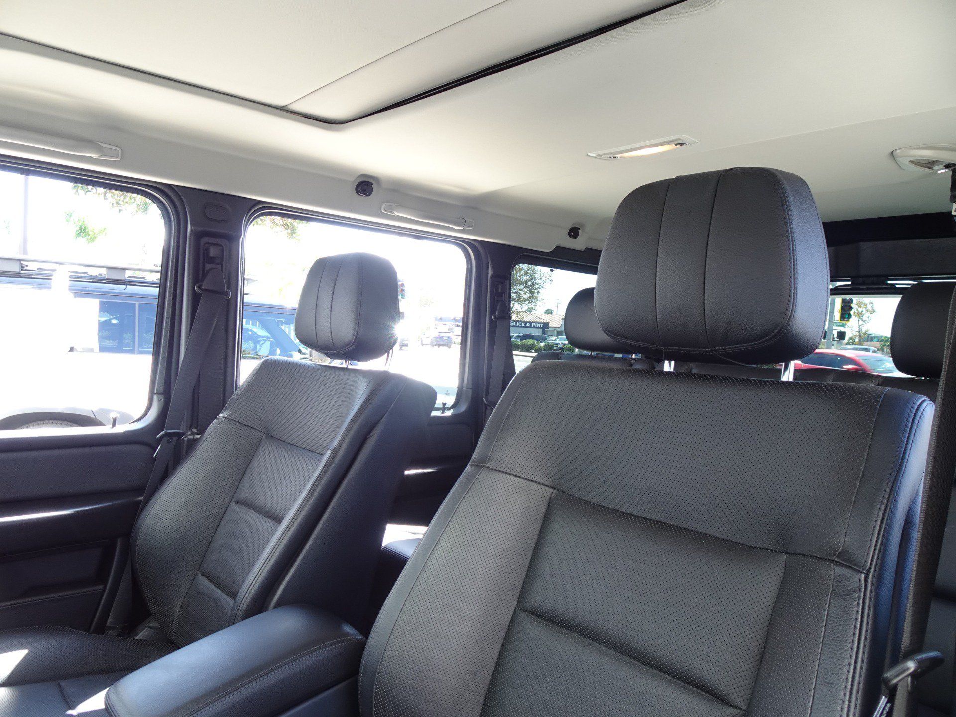 Used 2017 Mercedes-Benz G 550 image 11