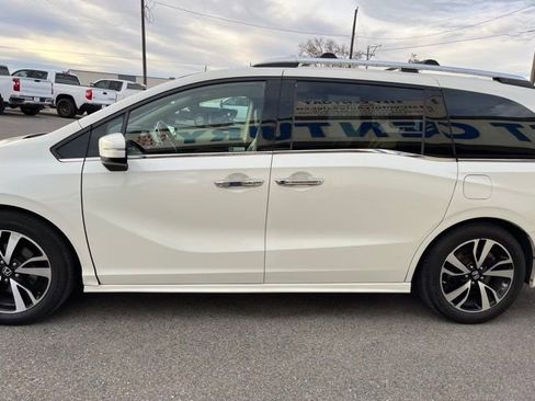 Used 2018 Honda Odyssey Elite image 10