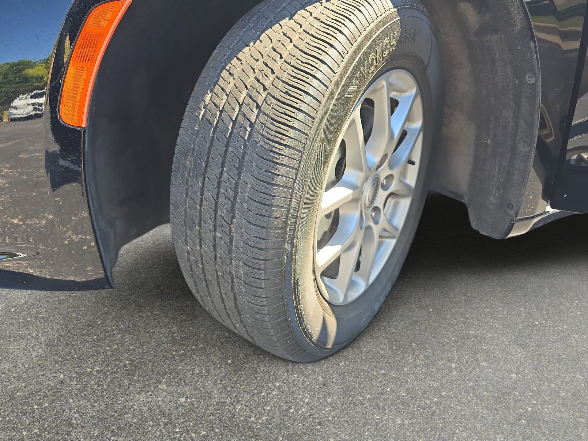 Used 2024 Chrysler Pacifica Touring-L FWD image 28