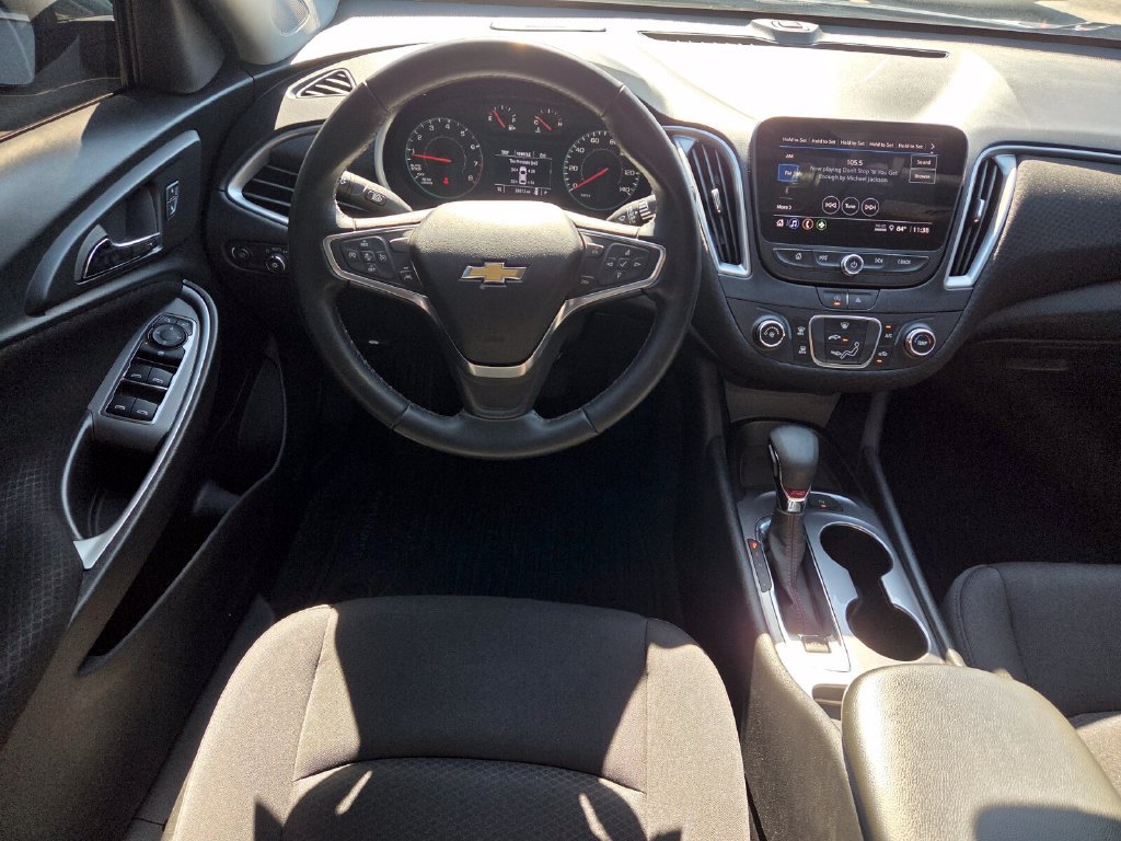 Used 2024 Chevrolet Malibu RS FWD image 8