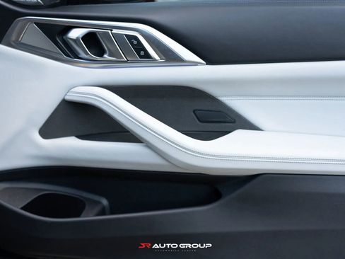 Used 2021 BMW M4 Competition w/ Executive Package image 16