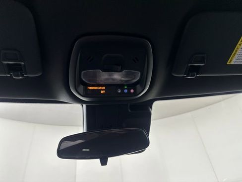 Used 2026 Chevrolet Trax RS w/ Driver Confidence Package FWD image 24