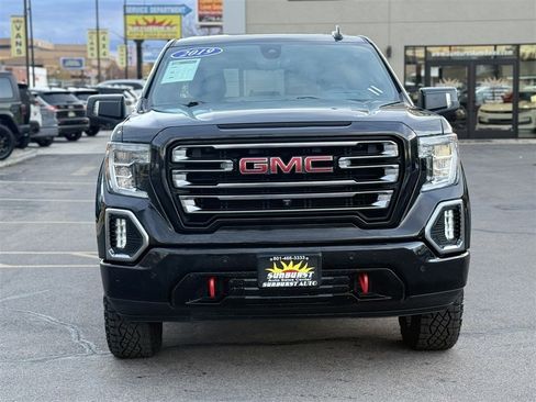 Used 2019 GMC Sierra 1500 AT4 w/ AT4 Premium Package image 2