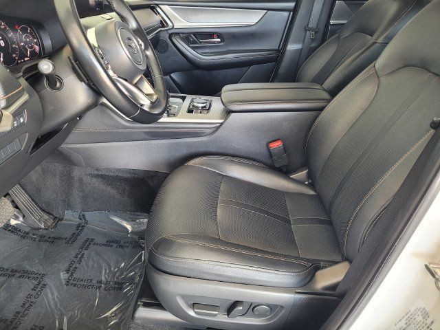 Used 2024 MAZDA CX-90 Plug-In Hybrid w/ Preferred AWD/4WD image 17