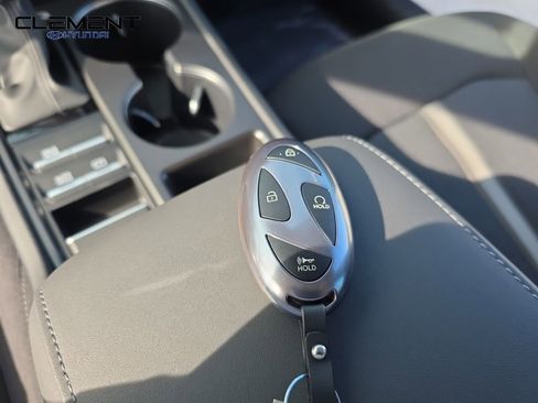Used 2026 Hyundai Sonata SE FWD image 22