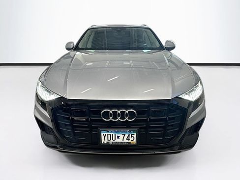 Used 2019 Audi Q8 Prestige w/ Adaptive Chassis Package AWD/4WD image 8