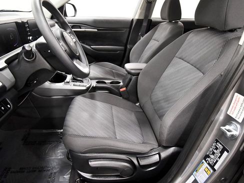 Certified 2026 Kia Seltos LX AWD/4WD image 14