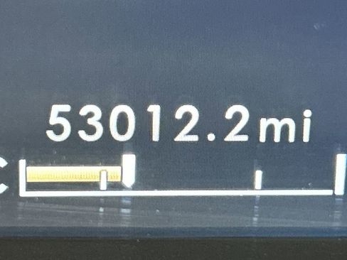 Used 2023 Lincoln Nautilus Reserve w/ Equipment Group 202A image 59