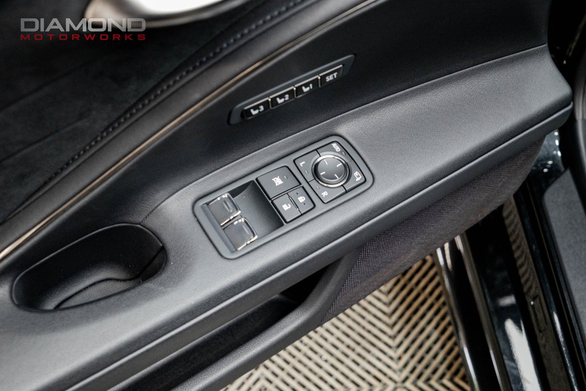 Used 2018 Lexus LC 500 Coupe w/ Sport Package RWD image 71