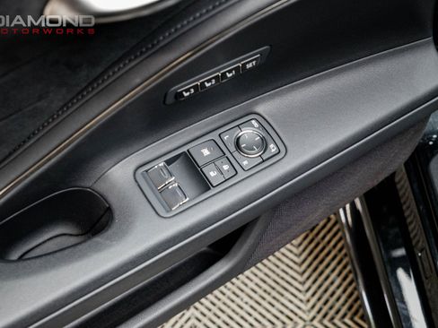 Used 2018 Lexus LC 500 Coupe w/ Sport Package RWD image 71