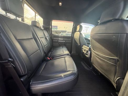 Used 2018 Ford F150 XLT w/ Equipment Group 302A Luxury image 21