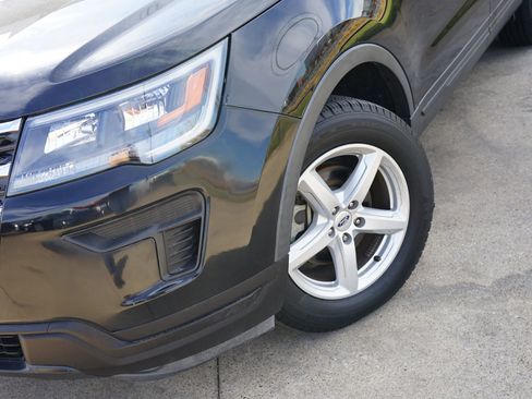 Used 2018 Ford Explorer FWD image 11