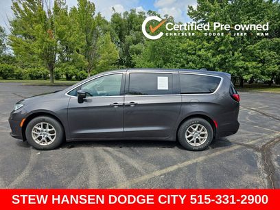Used 2023 Chrysler Pacifica Touring-L