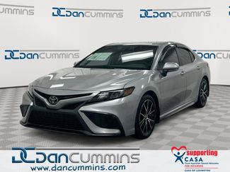 Used 2022 Toyota Camry SE AWD/4WD video 1