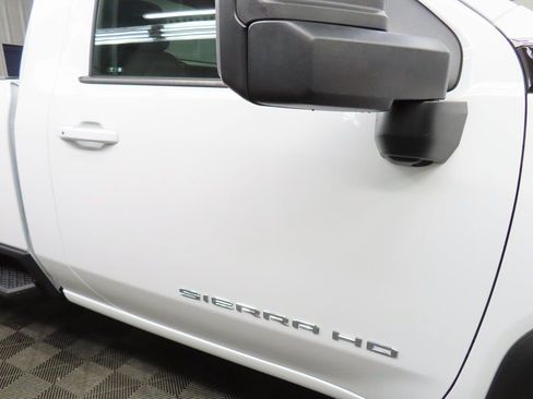 Used 2025 GMC Sierra 2500 SLE image 26
