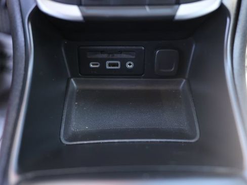 Used 2022 GMC Terrain SLE w/ Driver Convenience Package AWD/4WD image 28