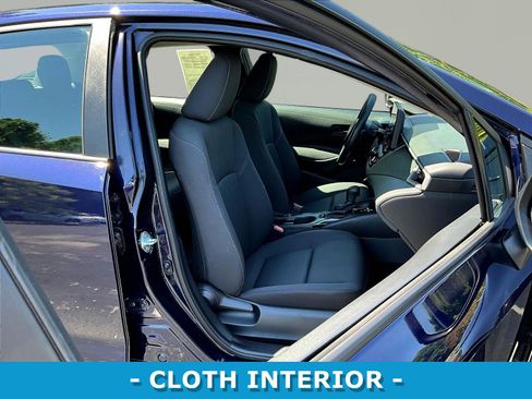 Used 2024 Toyota Corolla LE FWD image 29