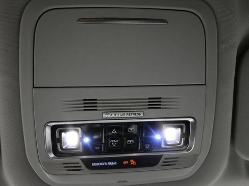 Used 2024 Lincoln Nautilus Premier w/ Equipment Group 102A AWD/4WD image 21